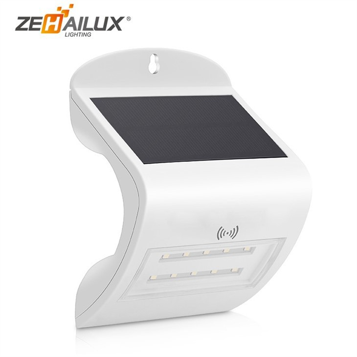 Luz de pared solar con sensor Pir