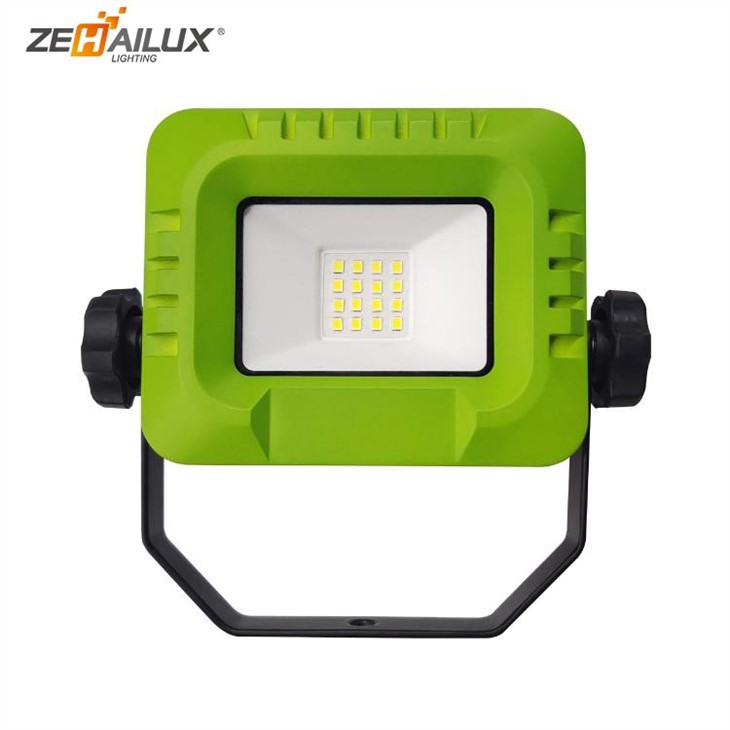 Luz de trabajo LED recargable de 10 W